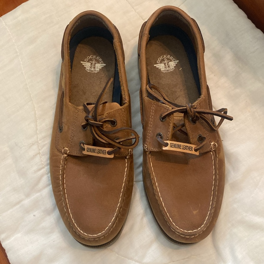 Men’s Dockers.  Size 11